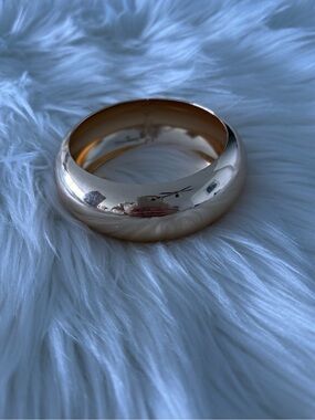 10/$10 Gold Dome Bangle Bracelet GUC